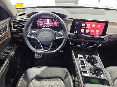 2025 Volkswagen Atlas 2.0T SEL Premium R-Line