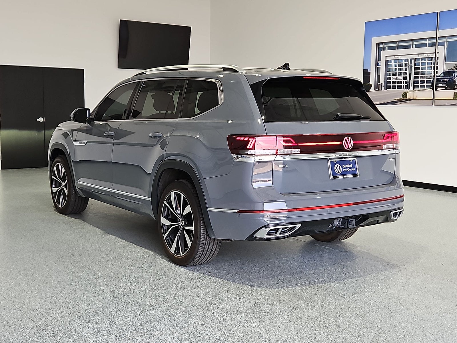 2025 Volkswagen Atlas 2.0T SEL Premium R-Line