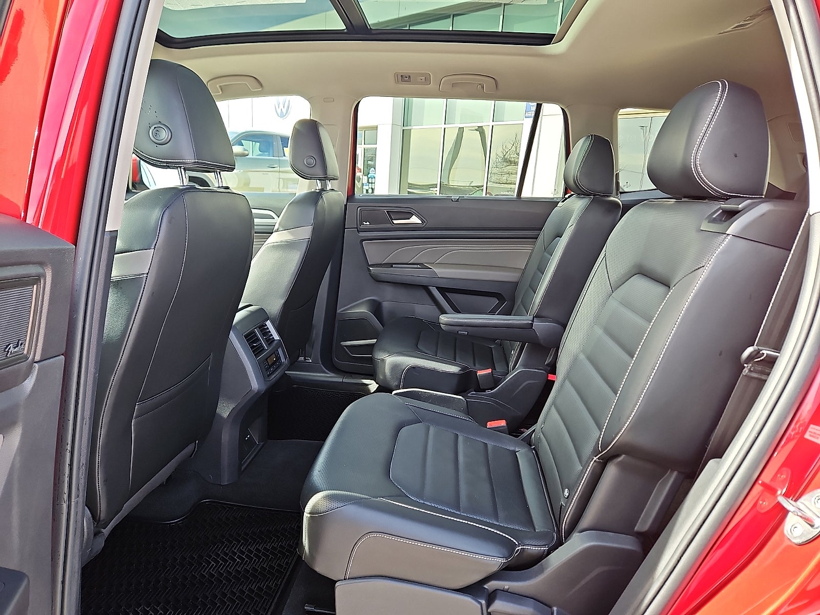 2022 Volkswagen Atlas 3.6L V6 SEL Premium R-Line