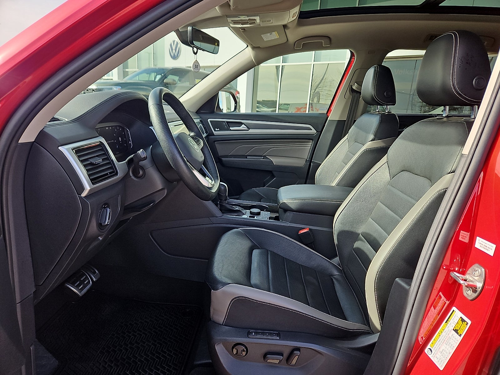 2022 Volkswagen Atlas 3.6L V6 SEL Premium R-Line