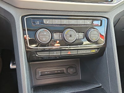 2022 Volkswagen Atlas 3.6L V6 SEL Premium R-Line