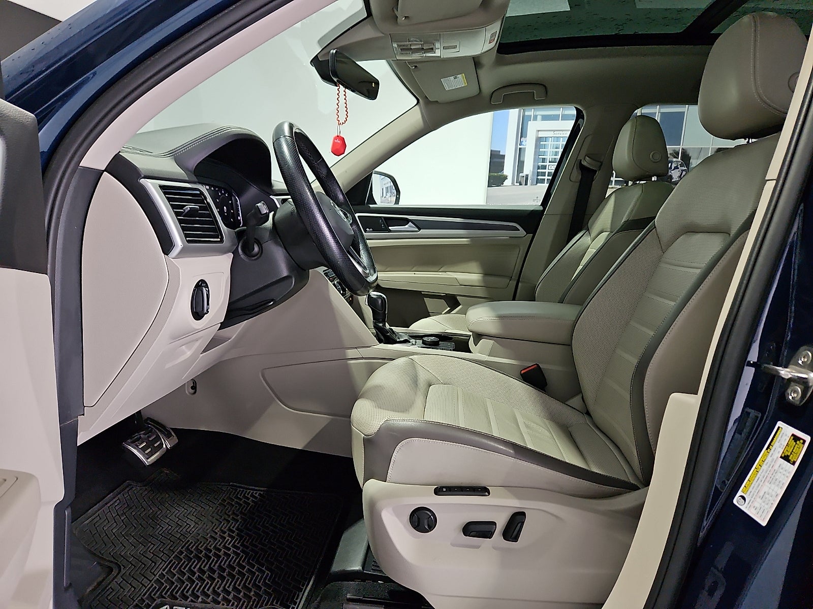 2023 Volkswagen Atlas 3.6L V6 SEL Premium R-Line