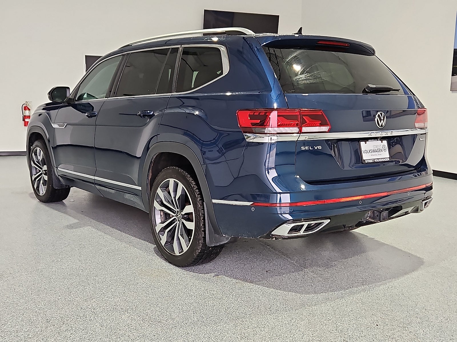 2023 Volkswagen Atlas 3.6L V6 SEL Premium R-Line