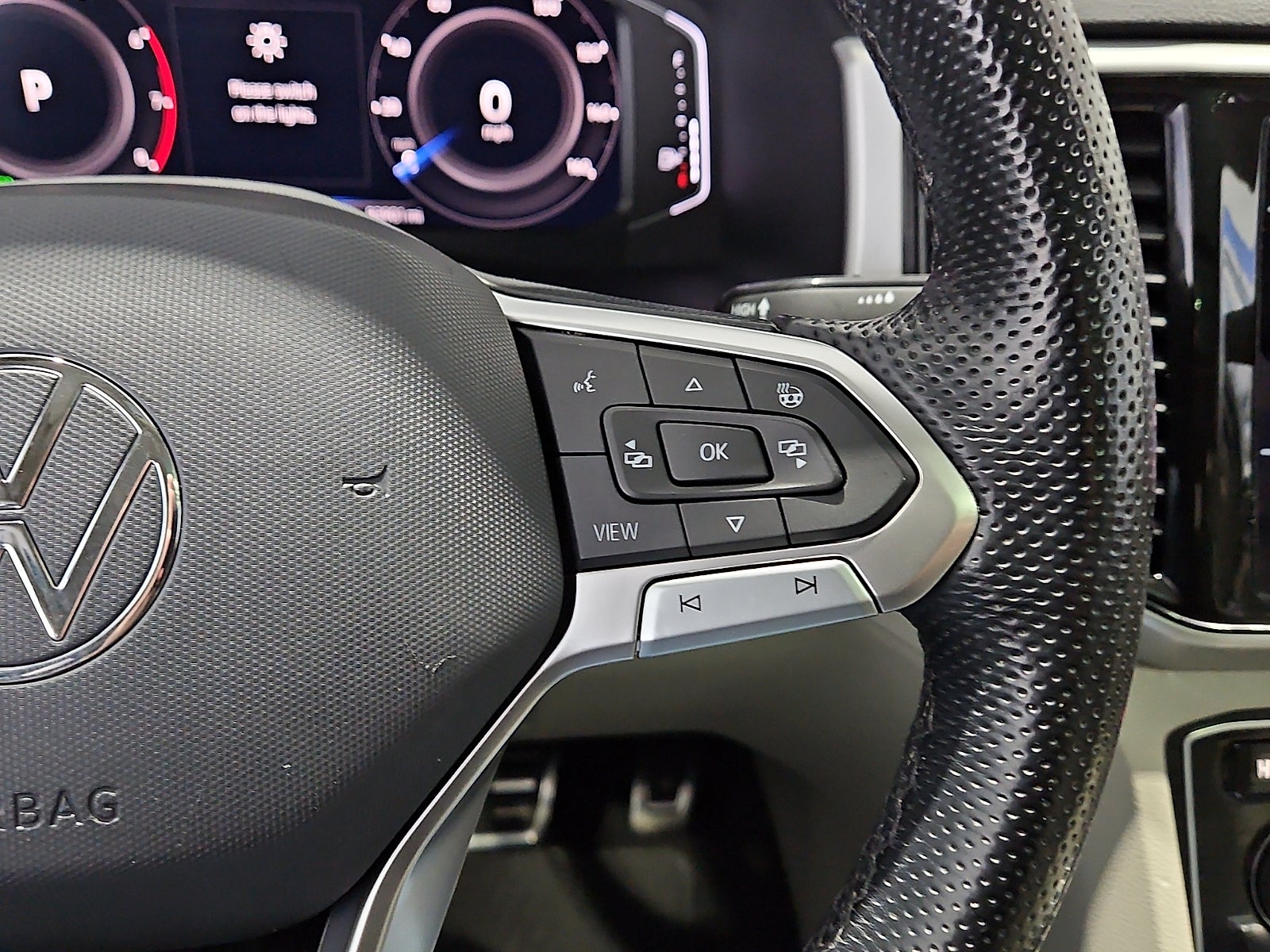 2023 Volkswagen Atlas 3.6L V6 SEL Premium R-Line