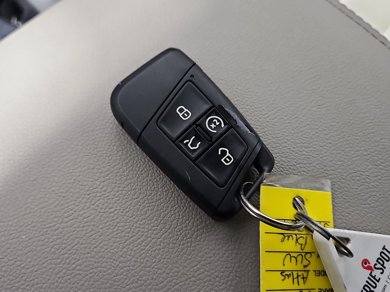 2023 Volkswagen Atlas 3.6L V6 SEL Premium R-Line