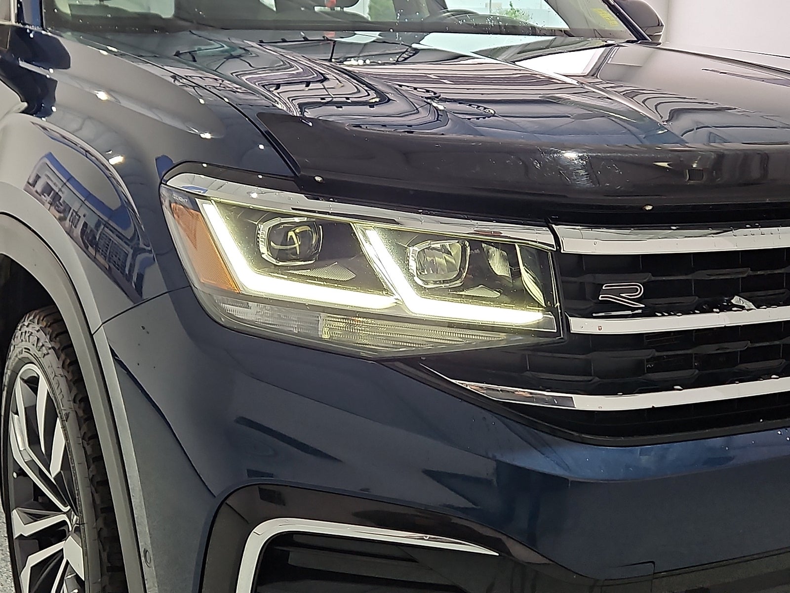 2023 Volkswagen Atlas 3.6L V6 SEL Premium R-Line