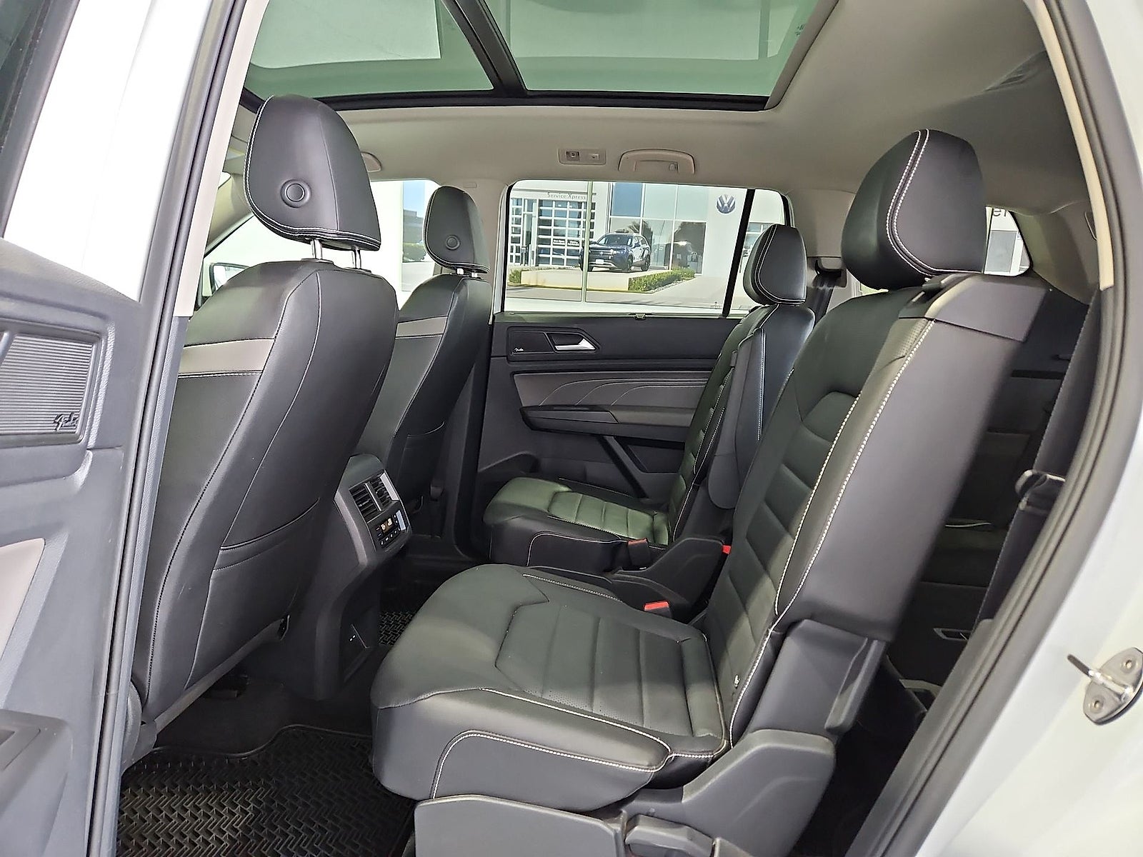 2023 Volkswagen Atlas 3.6L V6 SEL Premium R-Line