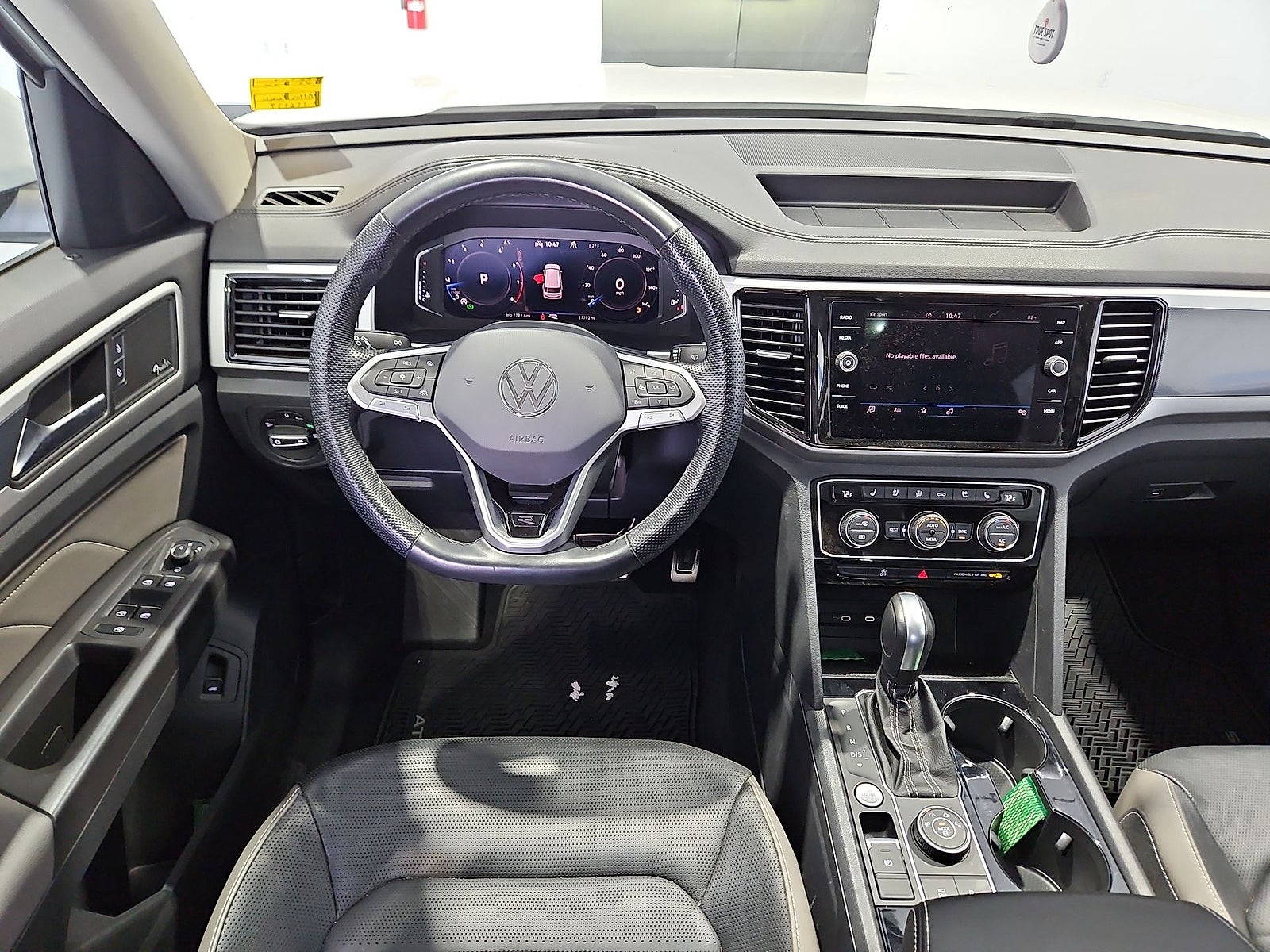 2023 Volkswagen Atlas 3.6L V6 SEL Premium R-Line