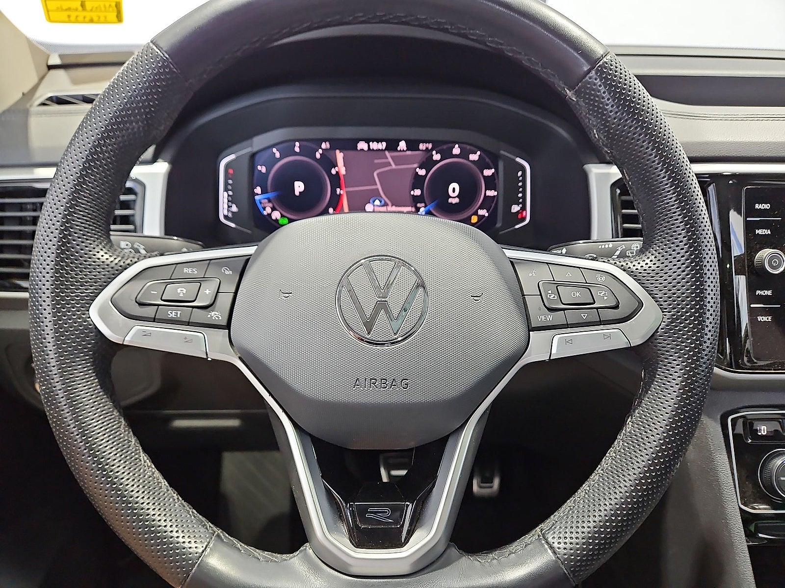 2023 Volkswagen Atlas 3.6L V6 SEL Premium R-Line