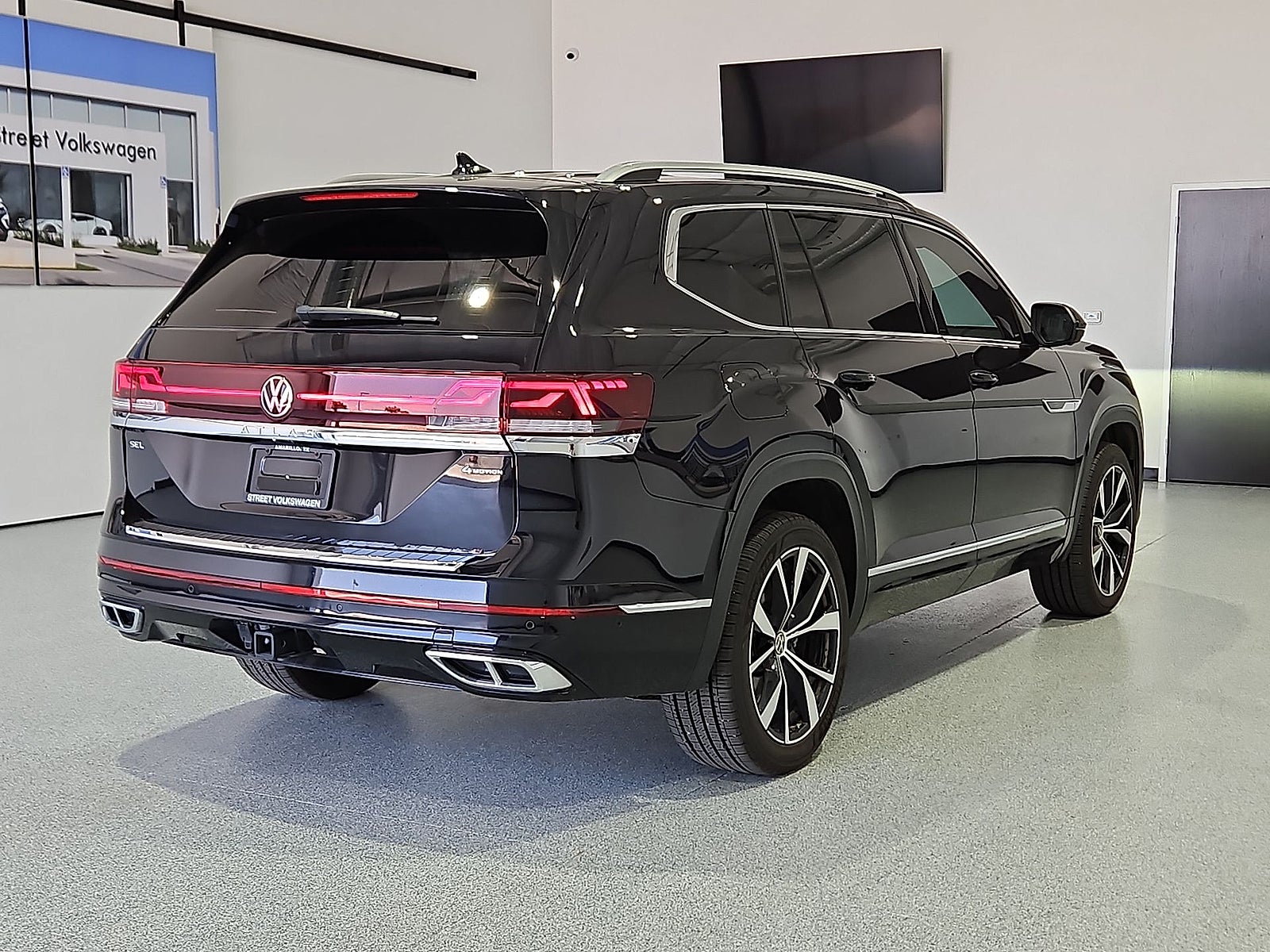2024 Volkswagen Atlas 2.0T SEL Premium R-Line