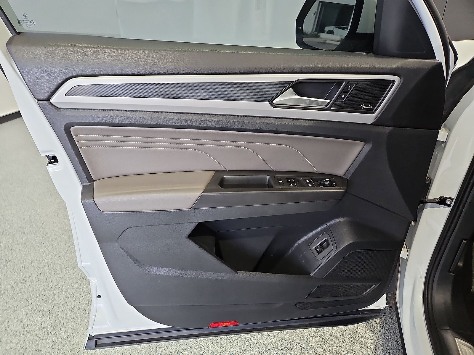2023 Volkswagen Atlas 3.6L V6 SEL Premium R-Line