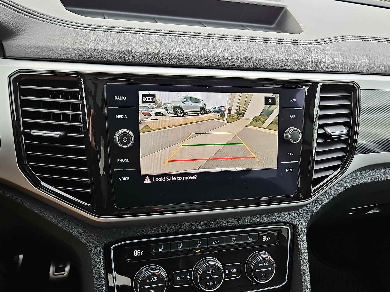 2022 Volkswagen Atlas 3.6L V6 SEL Premium R-Line