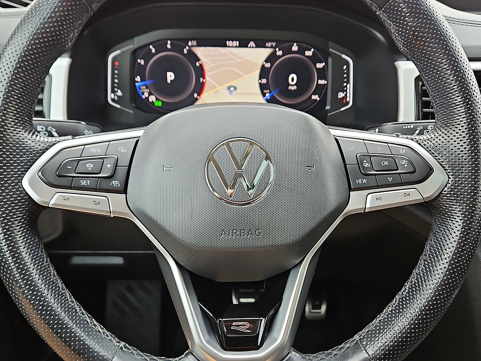 2022 Volkswagen Atlas 3.6L V6 SEL Premium R-Line