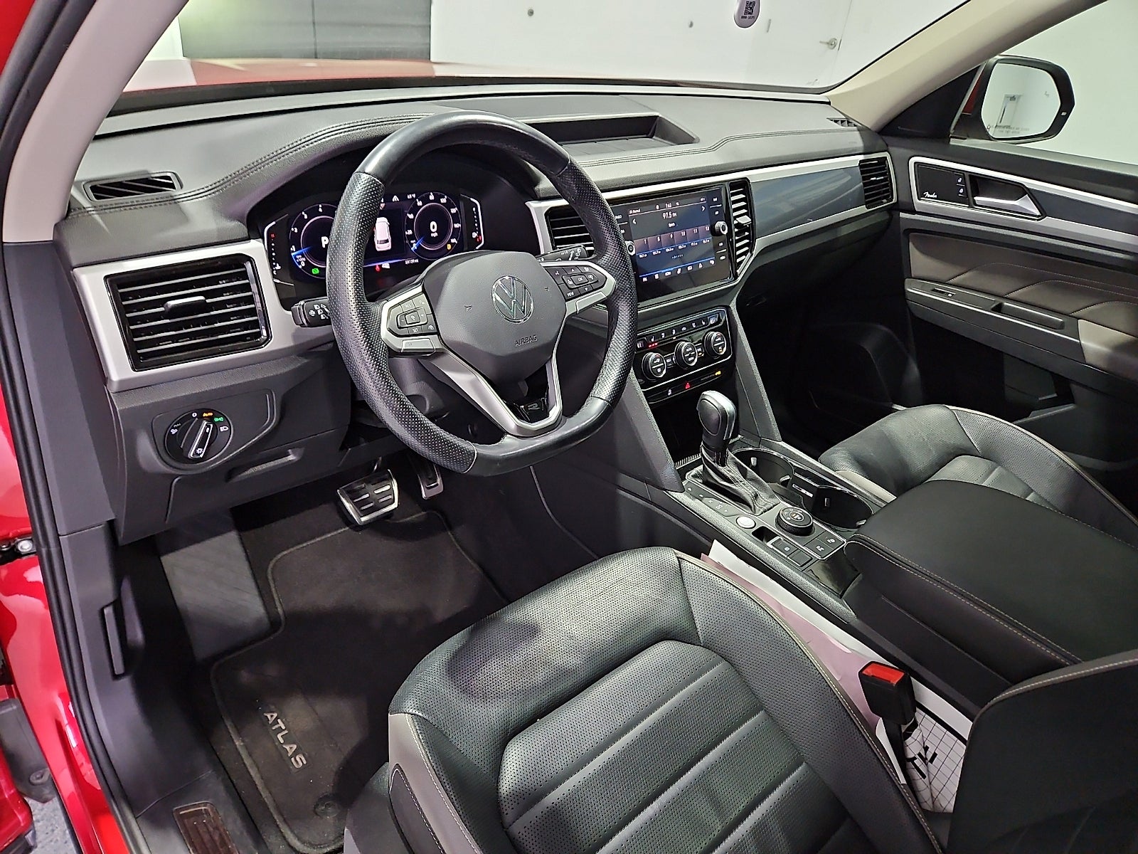 2022 Volkswagen Atlas 3.6L V6 SEL Premium R-Line