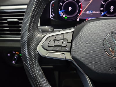 2022 Volkswagen Atlas 3.6L V6 SEL Premium R-Line