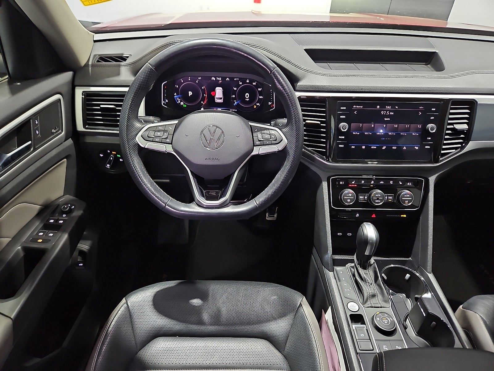 2022 Volkswagen Atlas 3.6L V6 SEL Premium R-Line