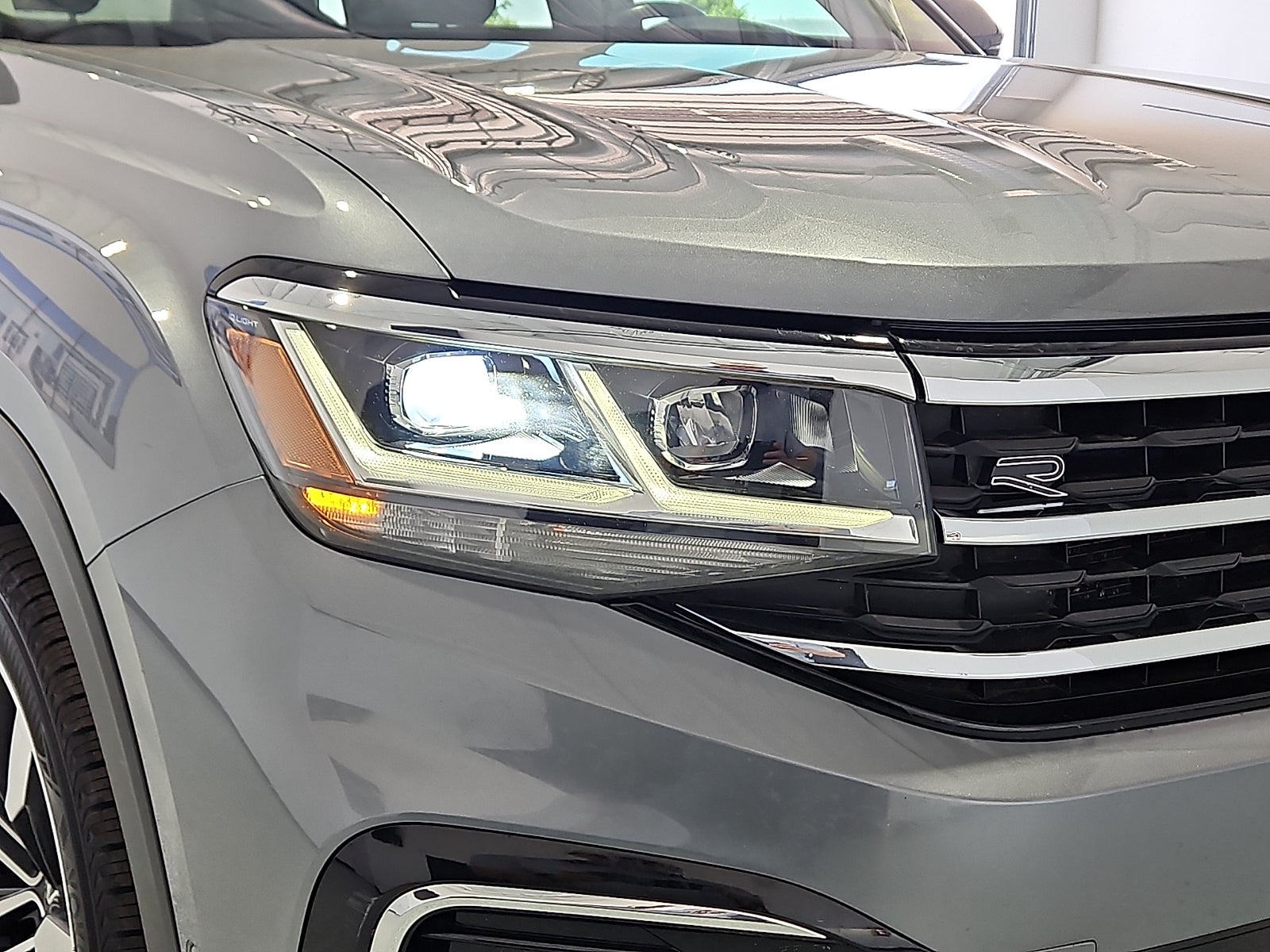 2023 Volkswagen Atlas 3.6L V6 SEL Premium R-Line