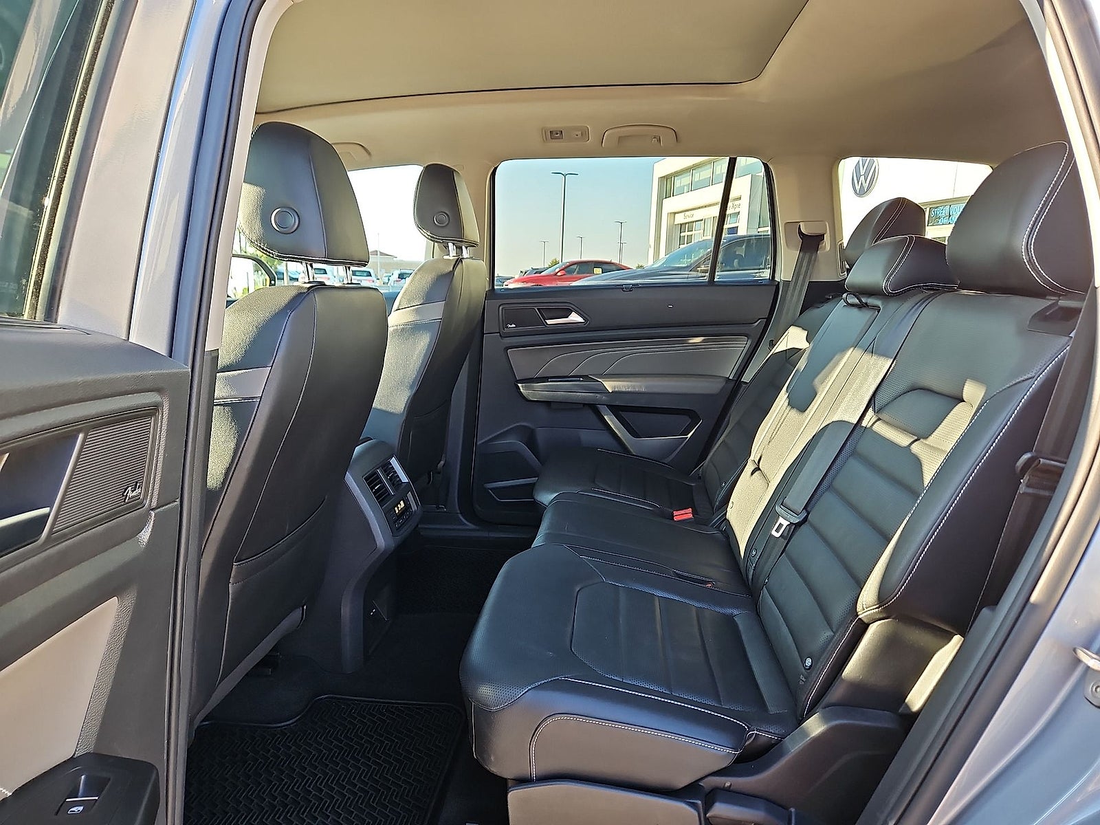 2021 Volkswagen Atlas 3.6L V6 SEL Premium R-Line