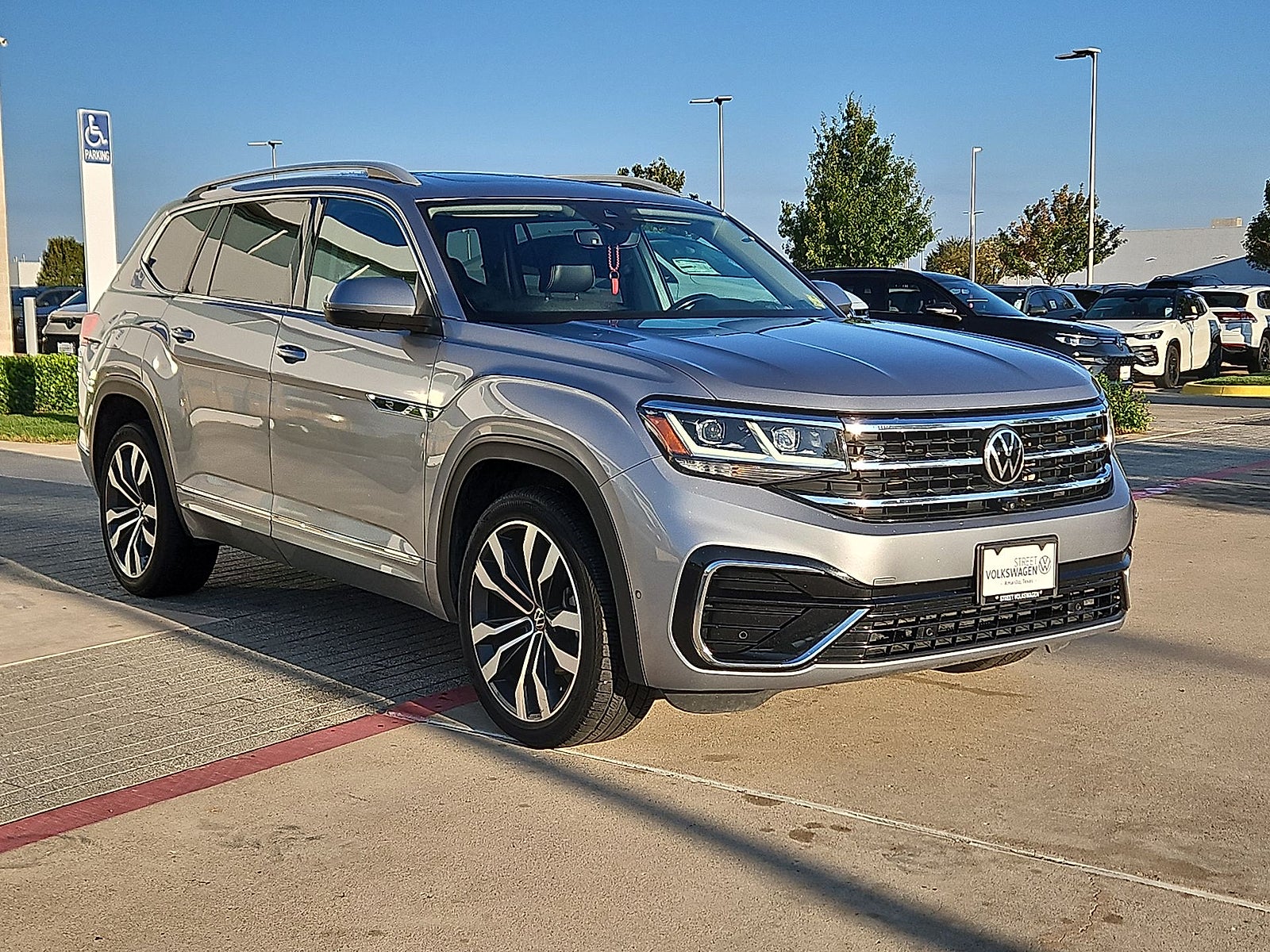 2021 Volkswagen Atlas 3.6L V6 SEL Premium R-Line