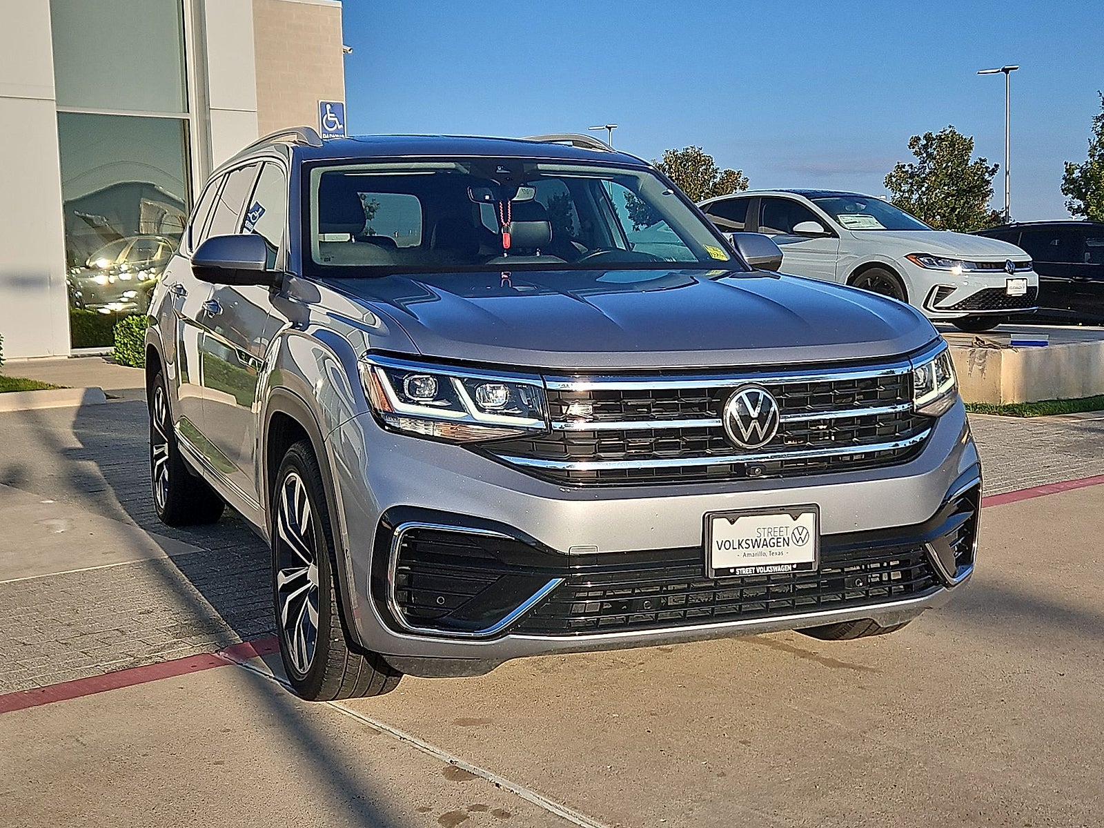 2021 Volkswagen Atlas 3.6L V6 SEL Premium R-Line