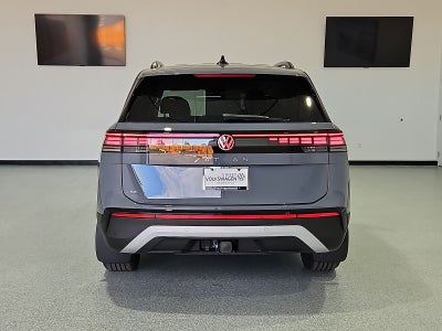 2027 Volkswagen Atlas SE w/Technology