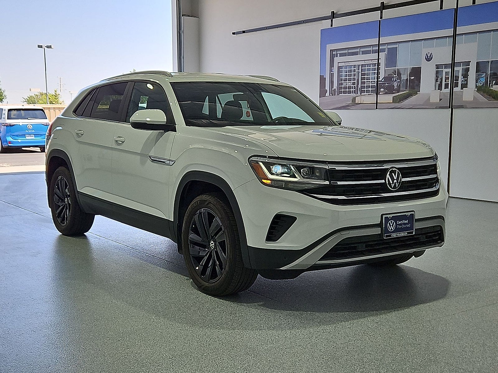 2023 Volkswagen Atlas Cross Sport 2.0T SE w/Technology