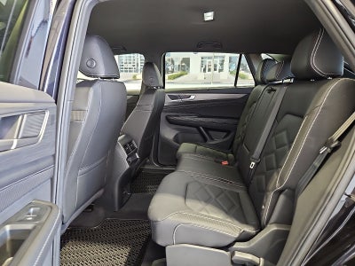 2026 Volkswagen Atlas Cross Sport SE with Technology