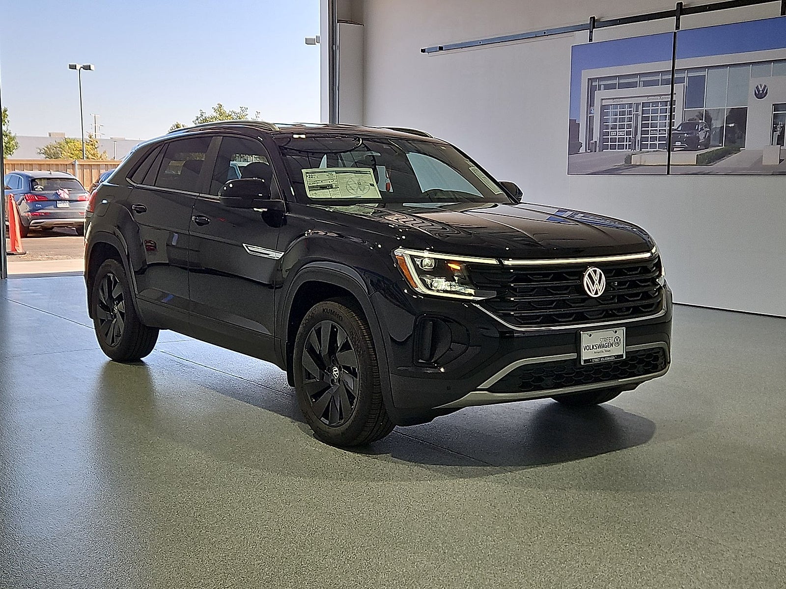 2026 Volkswagen Atlas Cross Sport SE with Technology