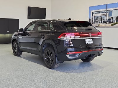 2026 Volkswagen Atlas Cross Sport SE with Technology