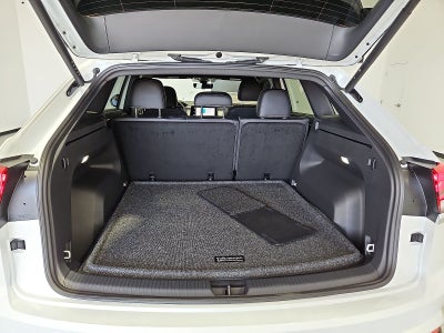 2026 Volkswagen Atlas Cross Sport SE with Technology