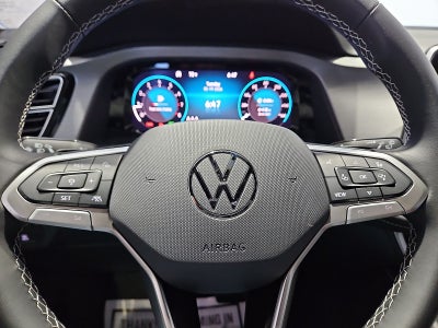 2026 Volkswagen Atlas Cross Sport SE with Technology