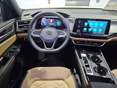 2026 Volkswagen Atlas Cross Sport SE with Technology