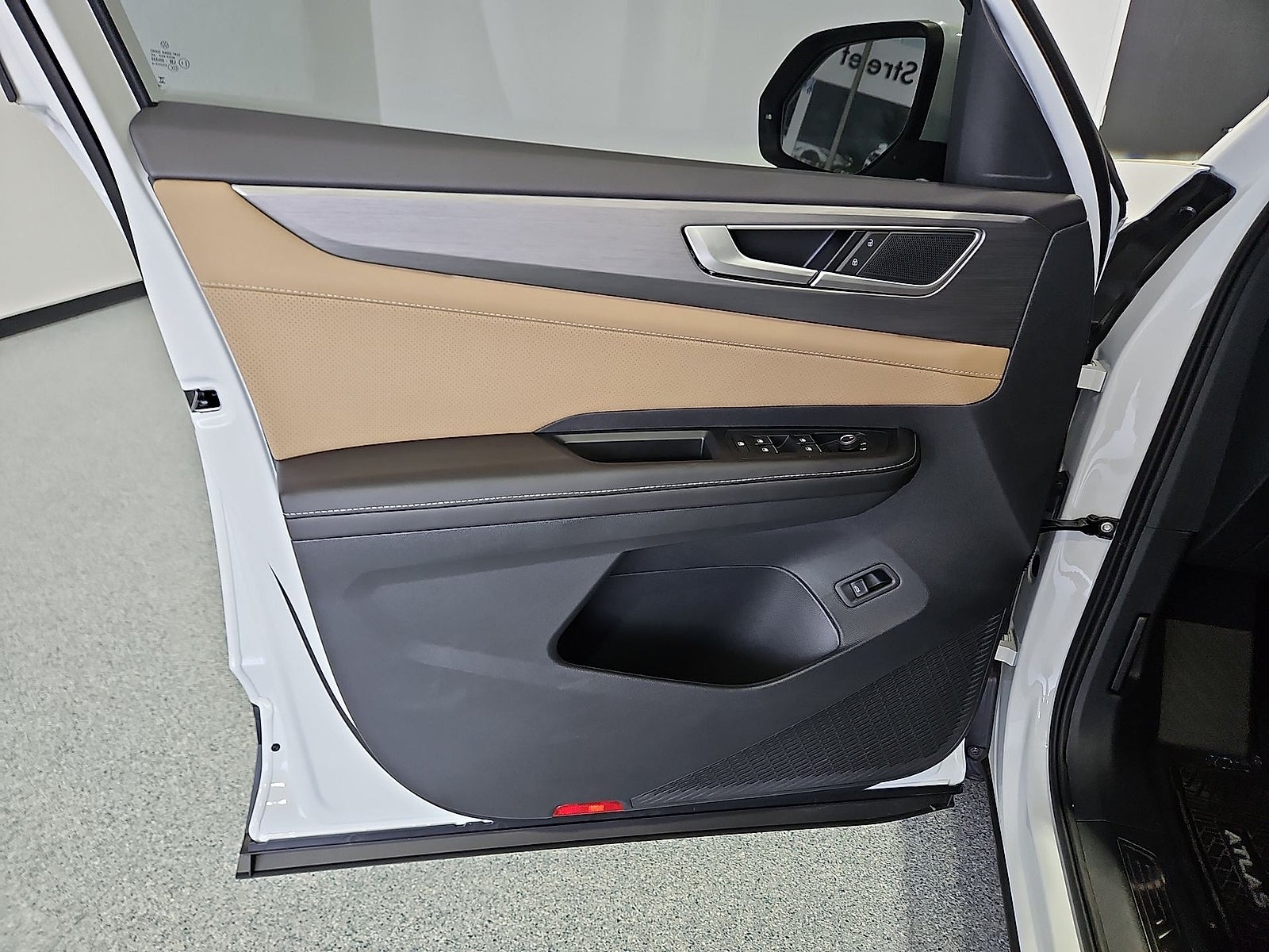 2026 Volkswagen Atlas Cross Sport SE with Technology