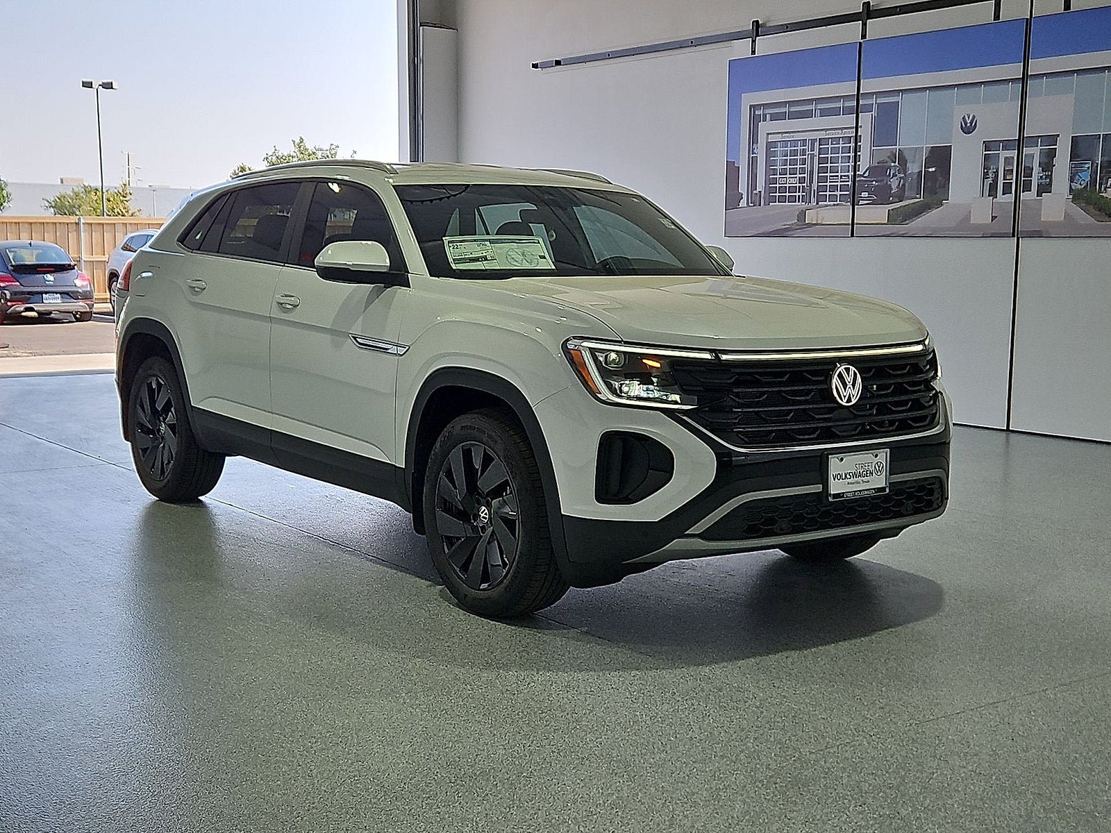 2026 Volkswagen Atlas Cross Sport SE with Technology