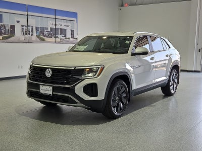 2026 Volkswagen Atlas Cross Sport SE with Technology