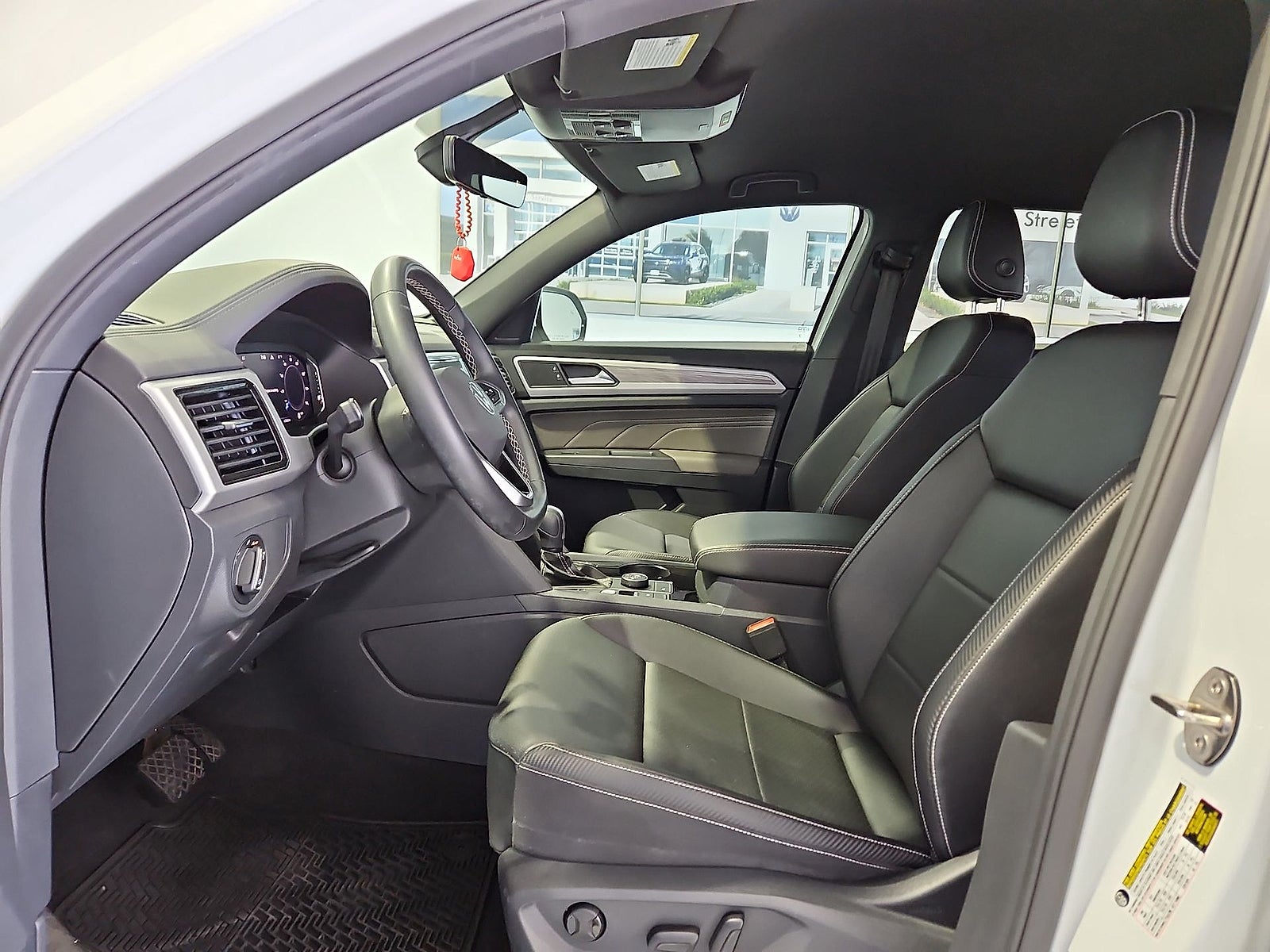 2023 Volkswagen Atlas Cross Sport 3.6L V6 SE w/Technology