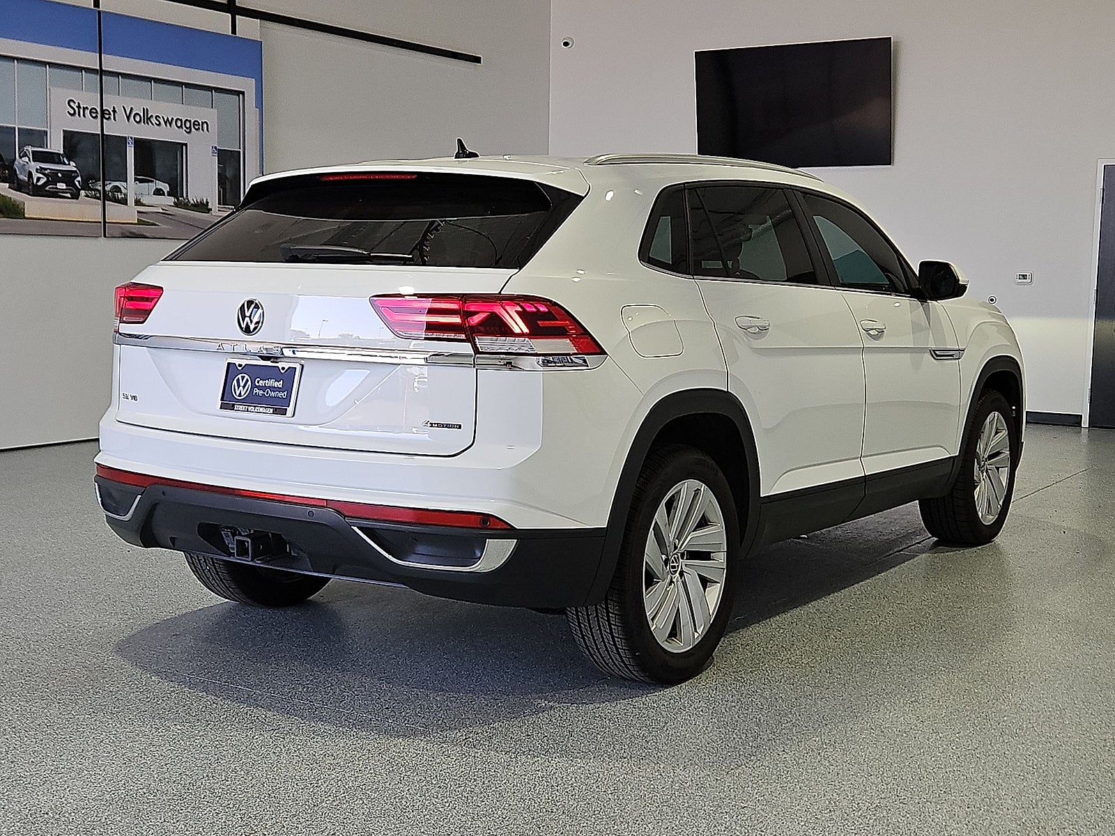 2023 Volkswagen Atlas Cross Sport 3.6L V6 SE w/Technology