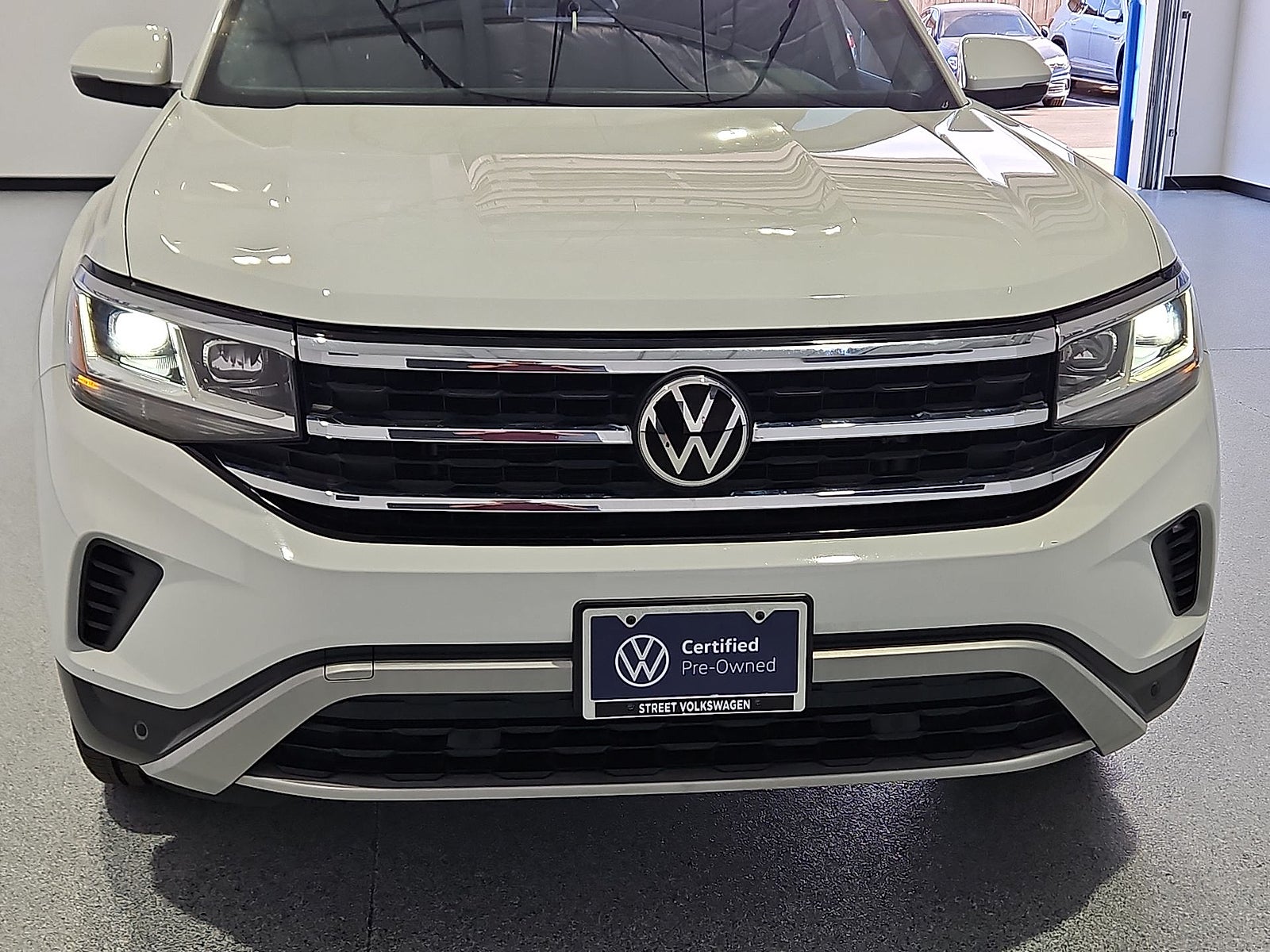 2022 Volkswagen Atlas Cross Sport 3.6L V6 SE w/Technology