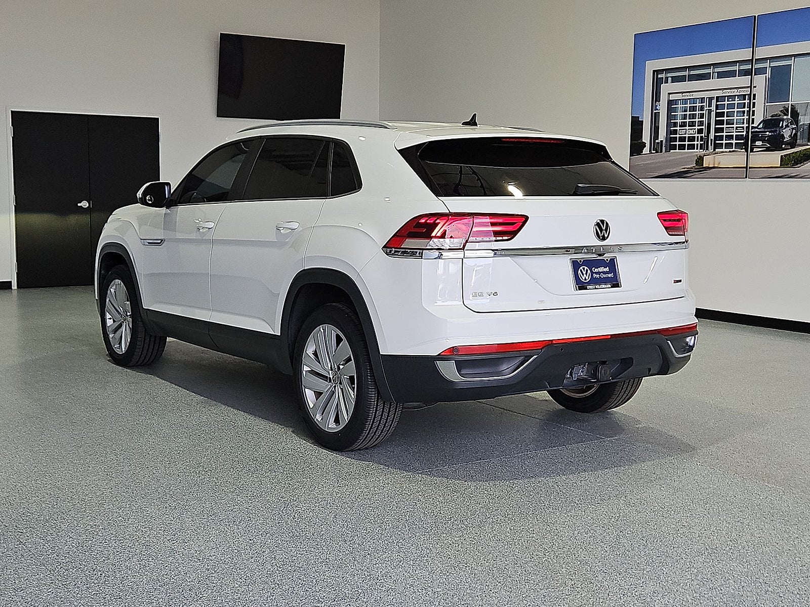 2022 Volkswagen Atlas Cross Sport 3.6L V6 SE w/Technology