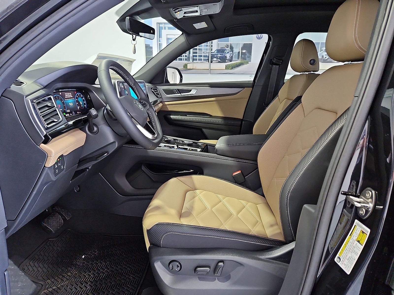 2026 Volkswagen Atlas Cross Sport SE with Technology