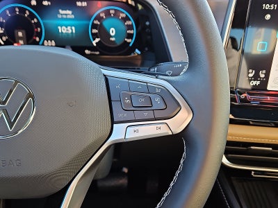 2026 Volkswagen Atlas Cross Sport 2.0T SE w/Technology