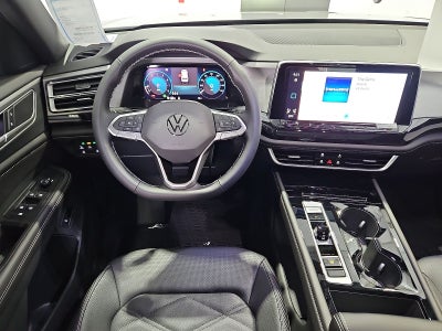2026 Volkswagen Atlas Cross Sport SE with Technology
