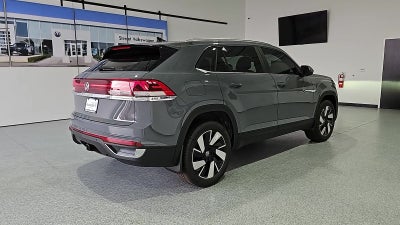 2026 Volkswagen Atlas Cross Sport SE with Technology