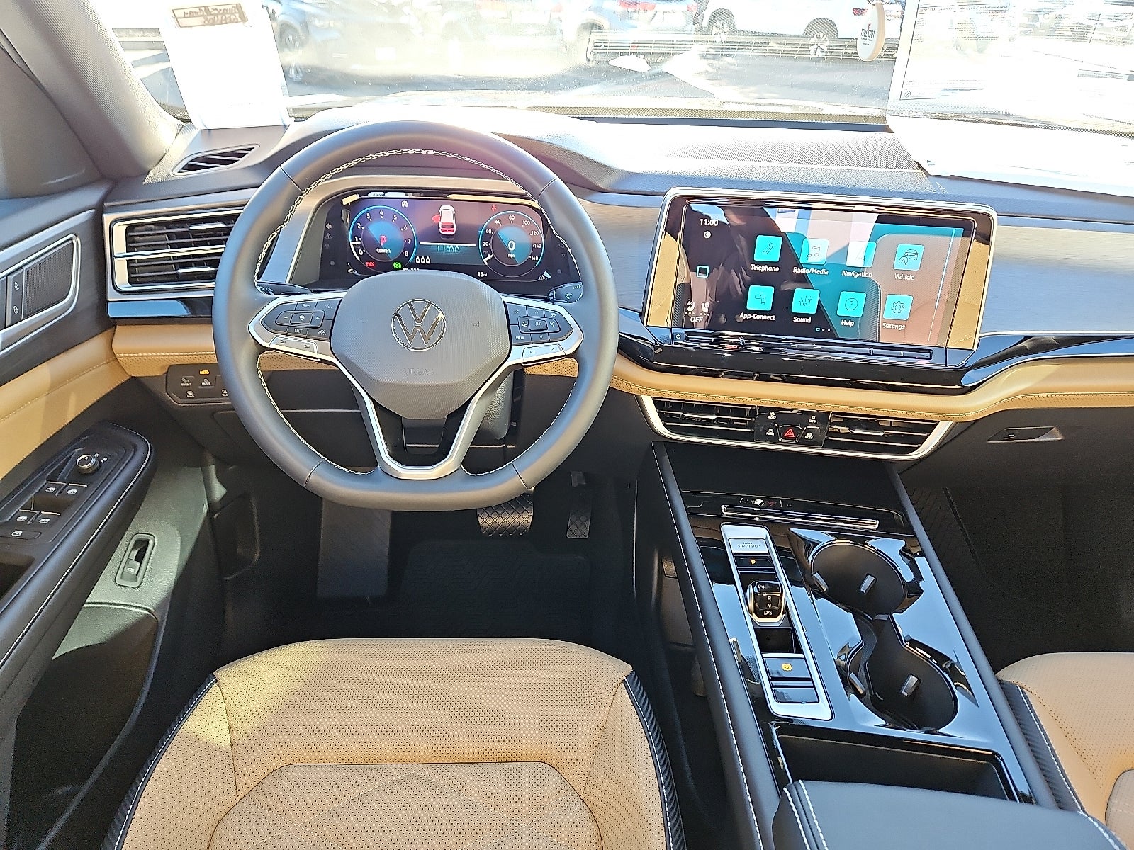 2026 Volkswagen Atlas Cross Sport 2.0T SE w/Technology