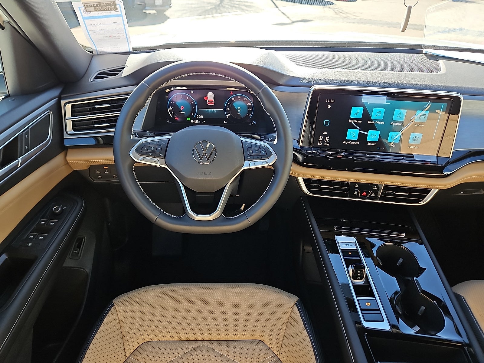 2026 Volkswagen Atlas Cross Sport 2.0T SE w/Technology