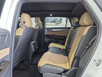 2026 Volkswagen Atlas Cross Sport SE with Technology