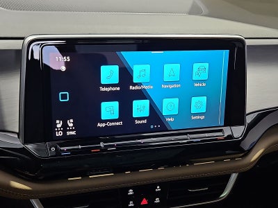 2026 Volkswagen Atlas Cross Sport SE with Technology