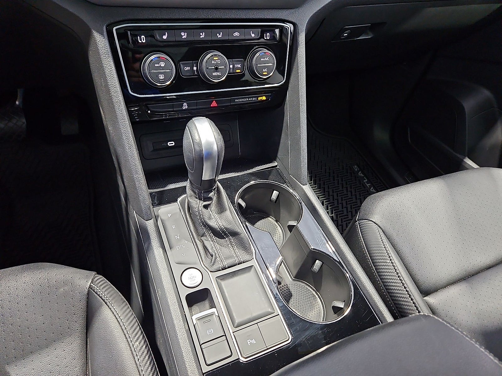 2023 Volkswagen Atlas Cross Sport 2.0T SE w/Technology