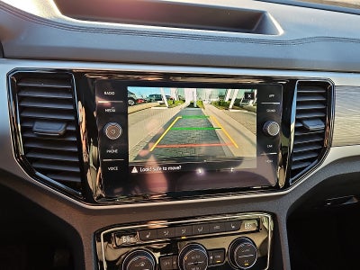 2022 Volkswagen Atlas Cross Sport 2.0T SE w/Technology