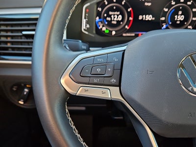 2022 Volkswagen Atlas Cross Sport 2.0T SE w/Technology